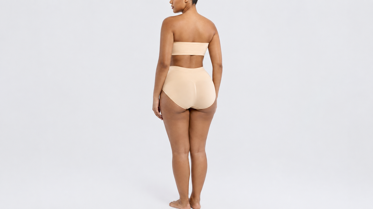 Seamless Stretch Mid-Waist Brief