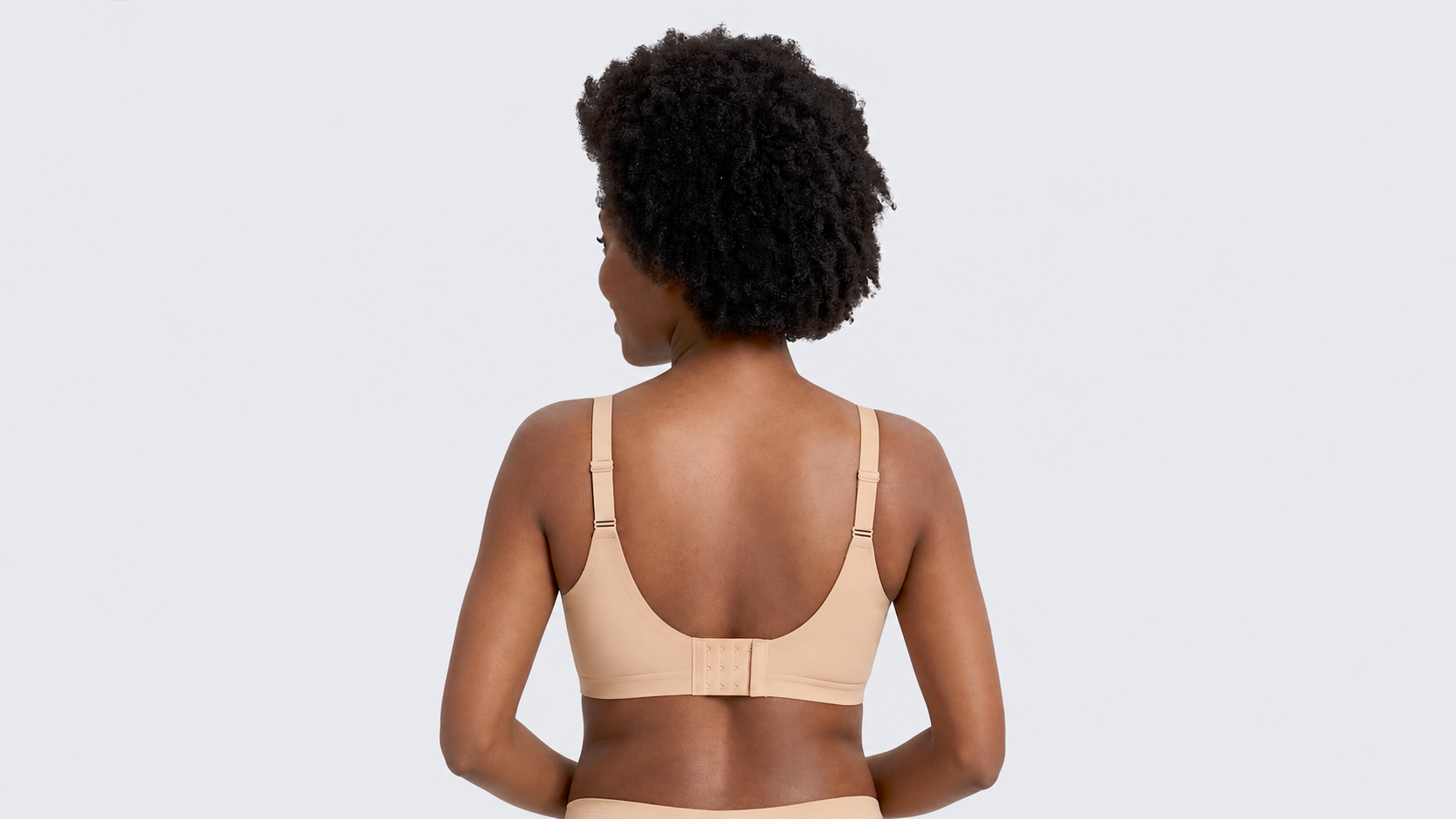 Smooth Back Wireless Plunge Bra
