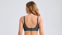 Smooth Back Wireless Plunge Bra