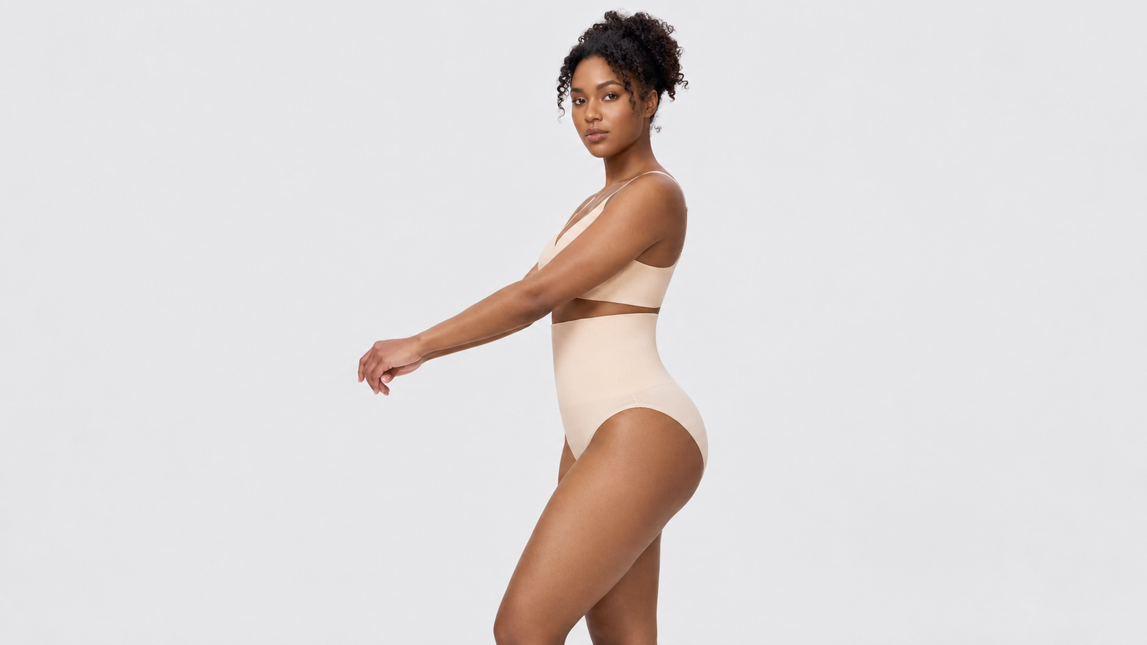 Smooth High-Waist Brief
