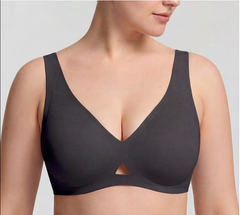 Cut-Out Wireless Support Bra